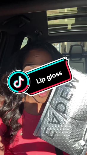Trending Lip Gloss Beauty Hacks You Need to Try