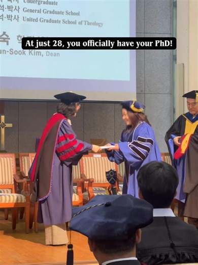 She believed she could, so she did 🎓✨🥹