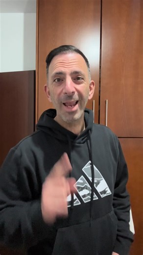 Ευχαριστώ πάρα πολύ Λευκωσία για το 5ο sold out show! Η επόμενη παρασταση ειναι Λεμεσό 5/2 στο Ravens στη Λεμεσό και εισιτήρια και πληροφορίες απο τη σελίδα της Motion Comedy σε αυτο το link https://www.motioncomedy.com/zacharias-zannettou 🌟 Xρυσός Χορηγός: Geomar - Electric Trading.Co Ltd 🤝 Χορηγοί: Mr.Bricolage Cyprus | Dodo Pizza Cyprus 📻 Χορηγοί Eπικοινωνίας: Black Lemon TV