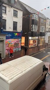 It's hammering it down in #Brighton today! Follow for live traffic and weather updates on our website | The Argus