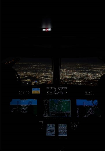 Experience the Thrill of Flying from the Cockpit