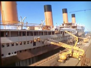 “Did you know? The making of Titanic (1997) was just as epic as the movie itself! James Cameron and his team built an almost full-scale replica of the Titanic to bring history to life with stunning realism. Every detail, from the grand staircase to the massive ship sections, was crafted to transport viewers back to 1912.Disclaimer: This video is shared for educational purposes. All rights belong to the respective owners.🎥 Credit: Titanic_Empire#Titanic #Titanic1912 #TitanicMovie #Titanic1997 #T