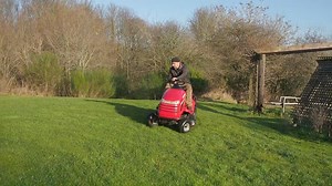 *** 2008 HONDA 2417 RIDE-ON MOWER petrol 530cc v-twin FOR SALE *** GET READY FOR SUMMER! To make space in my barn, I am selling my Honda ride-on mower because I now have a bigger Kubota G18. This has been a lovely mower, and it works perfectly. It had new cutting blades last year and is always fully serviced, with new oil and filter in 2019. It's very easy to drive and control with a really tight turnng circle. It's a proper Honda, not a dodgy brand Chinese knock-off. If you bought a new Honda 2