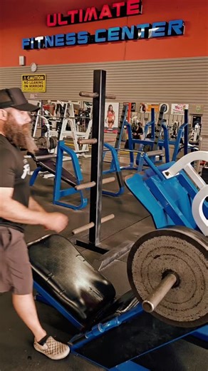 Your leg press isn’t quad-dominant unless you set it up like this. Want to target your quads more efficiently on the leg press? Foot placement and execution matter more than load. Key cues to maximize quad engagement: • Feet slightly lower on the platform • Shoulder-width stance • Drive through your mid-foot to keep feet flat • Lower the weight to a 90° knee angle • Maintain full contact with the pad — don’t let your lower back lift or roll • Control the eccentric, then drive back to the startin