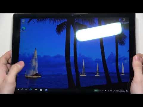 How to charge the MICROSOFT Surface Pro 5 — magnetic cable and dedicated port