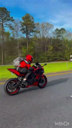 2024 ZX4RR HighWay Pulls…. Fastest 400 you could ever imagine!!! #inline4 #screaming #loud #exhaust