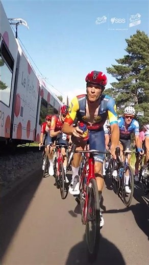 Sights and sounds from TDF Stage 9 #shorts