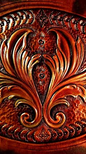 311K views · 880 reactions | Playing with metallics. Y'all ready for the online class on the 10th? We'll be playing with metallics and going over metal textures in the next class hosted by @elktracksstudio . Tap the link in bio for info and sign ups.  | Swift Hammer Leather | Facebook