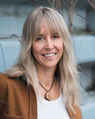 Steph Janzen, Counsellor, Courtenay, BC, V9N | Psychology Today