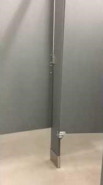 Kid farting in public bathroom |*FUNNY ENDING*|