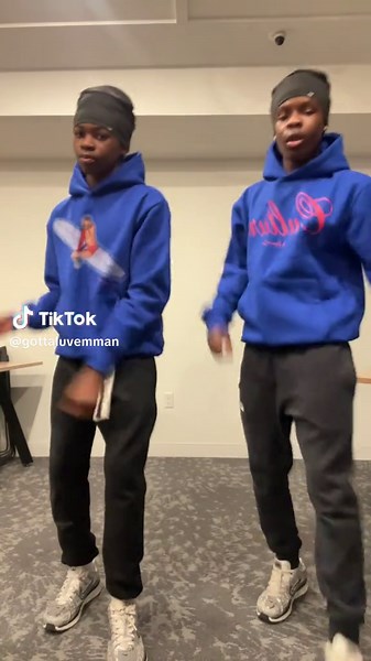 “I gotta run she gotta gun” 🔥🔥🔥 hoodies from @In Print We Trust use code emman2627 | link in bio!! #viral #fyp #dance #2persondance #trending TikTok dances to learn | duo Dance new 2026