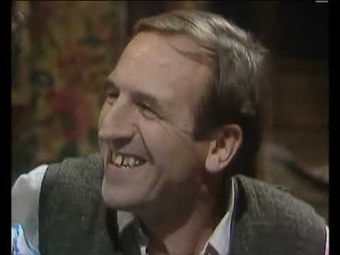 Rising Damp S02E07 Things that go bump in the night