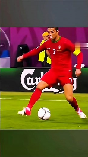 Cristiano Ronaldo step over tutorial How to do Cristiano Ronaldo step over skill#football#skills