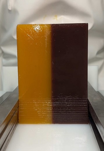 夏限定のパッションフルーツスライス羊羹