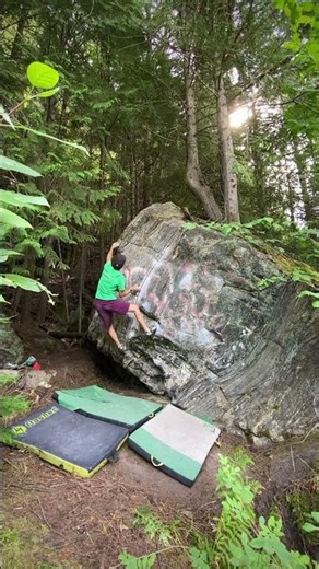 WHOA BABE - V5 - Poison River Boulders, Slocan Valley, BC