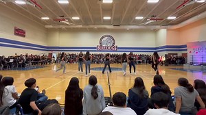 We’d like to present the Aguirre Jr. High Cheerleaders with special guest…Deputy Matthews! These spectacular ladies performed today at the schools Black History Celebration. Get it Matthews! #pct3sros #pct3kids #blackhistorymonth *We don’t own the rights to this music* | Harris County Constable Pct. 3 - Constable Sherman Eagleton