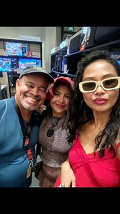 Hola Chicas!🤪🔥❤️ Ej Ej Manuel | Zin Andy and Daddy G