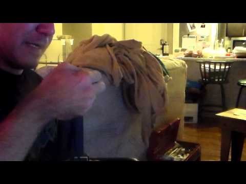 how to replace 9 volt battery in Garrett Metal Detector super scanner