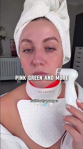Megelin LED Red Light Therapy Face Mask