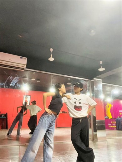 Recreate the Hattimatim Tim Comedy Reel