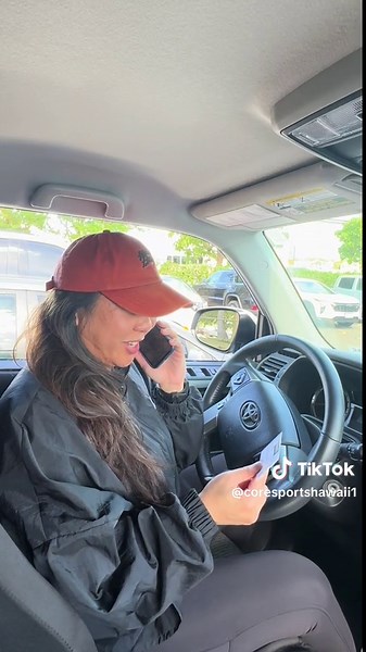 Stop lurking and book with us now! #hawaii #fyp #trending #physicaltherapy #kapolei #kakaako #massage