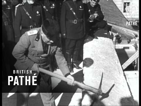 Mussolini - Various Stories (1930-1939)