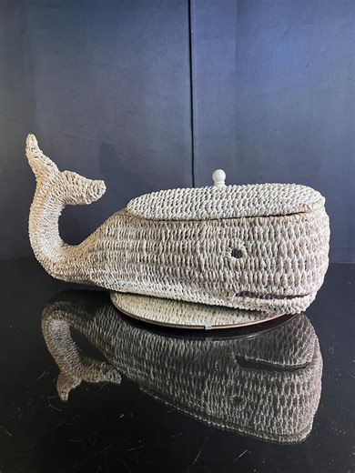 Giant White Whale Wicker Basket---beach House Decor---summer Storage Item---lake House Decor---vintage Ocean Seashore Item - Etsy