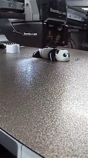 Impresión 3D del panda oficial de bambú lab