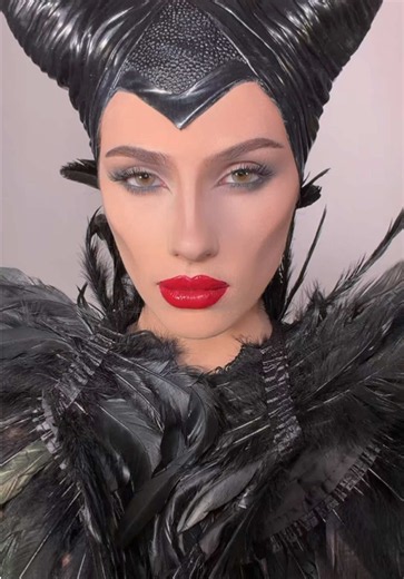 DAY 9: Maleficent #makeup #31daysofhalloween | maleficent