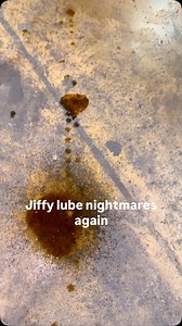 180K views · 29K reactions | Another video on why not to use jiffy lube or any quick lube for oil changes #pos #jiffylube #quicklube #oilchange #professional #blackownedbusiness #car #philadelphia #reels #nyc #nj #viral #ny | Harris Automotive | Facebook
