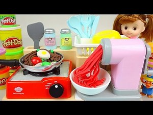 Play Doh noodle spaghetti cooking toy and Kinder Joy Surprise eggs Baby Doll toys
