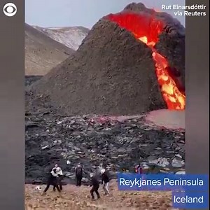 VOLCANO VOLLEYBALL: Check out these people playing volleyball as lava flowed behind them from Iceland's Fagradals Mountain volcano. The video was captured March 27, more than a week after the volcano first erupted. | KCTV5 News Kansas City