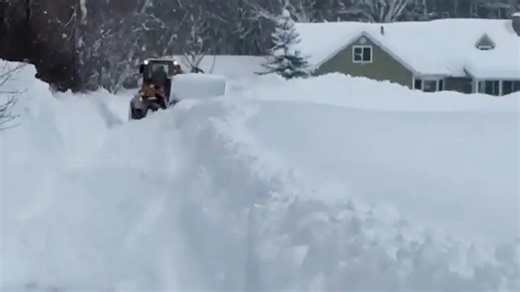 New York County Goes Big To Dig Out From 5 Feet Of Snow