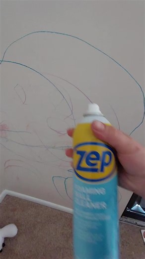 Effective Marker Cleaning with Zep Foaming Wall Spray