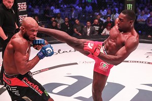 🤯 Phil Davis is always a threat! #OnThisDay in 2018, Phil "Mr. Wonderful" Davis landed a sensational head kick KO. 🔥 He returns against Corey 'Overtime' Anderson on June 16th at the Wintrust Arena. #Bellator297 | Bellator MMA