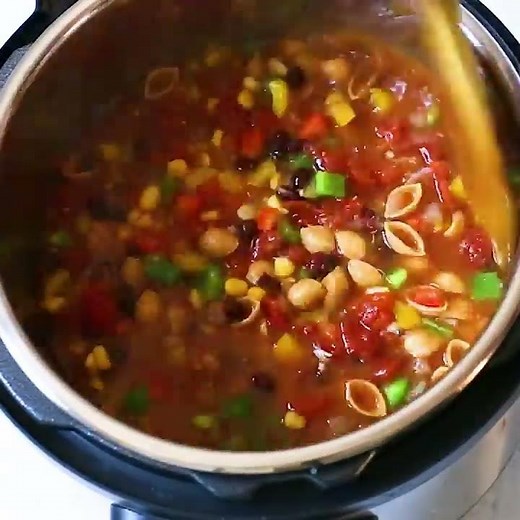 Instant Pot Vegetarian Taco Soup