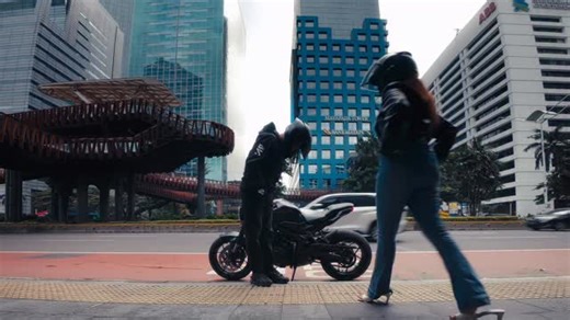 Sikake project on Instagram: "Bucin mode actived ✅ Jacket @oneonenine_id"