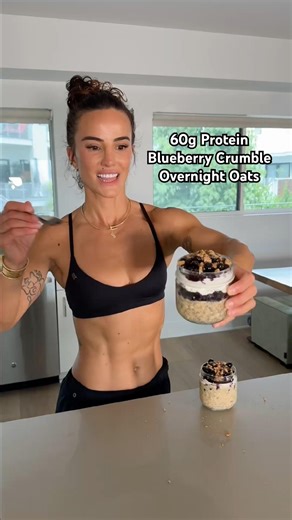 60g Protein Blueberry Crumble Overnight Oats - WeRise App for custom meal plans + workout programs