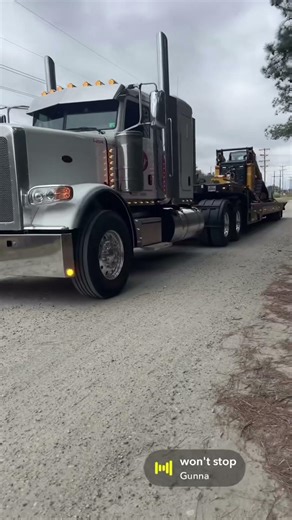 George from west haulin looking good! #trucker #landoll #cat #driver #towing #hauler #bluecollar #va