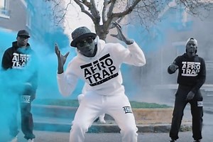 Le phénomène MHD débarque avec Roger Milla sur Youtube !