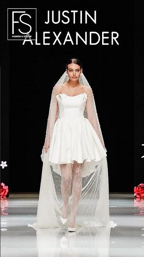 JUSTIN ALEXANDER SPRING SUMMER 2025 COLLECTION Bridal Fashion Show SposaItalia