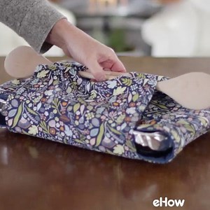 Keep your dishes warm in this stylish carrier. DIY: http://to.ehow.com/CasseroleCarrier | ehow