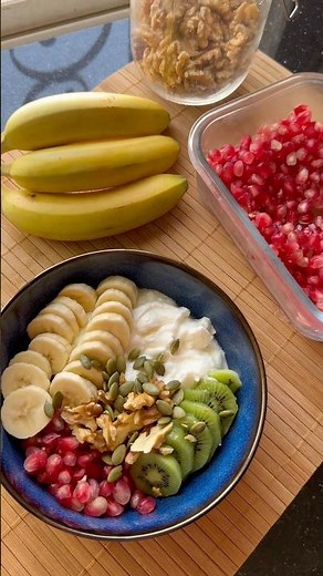 Breakfast time | yogurt & fruits bowl Food and The Foodie #breakfast #yogurt