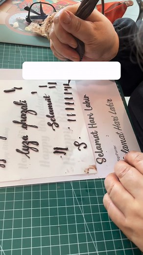 3.4K views · 982 reactions | Chocolate Writing Class Date : 23/11/2025, 2pm - 4.30pm Venue : Crazepop Learning Studio, Damai Hillpark, Cheras KL Fee : RM150 Contact 0193348010 to join | Crazepop | Facebook