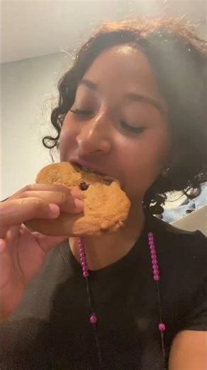 Cookie Review: Sweet Treat Taste Test!#cookiereview #tastetest #foodreview