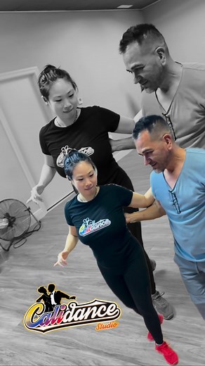 Clases de Baile 💃🏻🕺🏻salsa y bachata todos los lunes 8pm. Info: (832)416-5026 📍16618 Clay Rd Houston TX 77084 Ste 485 | Cali Dance Houston