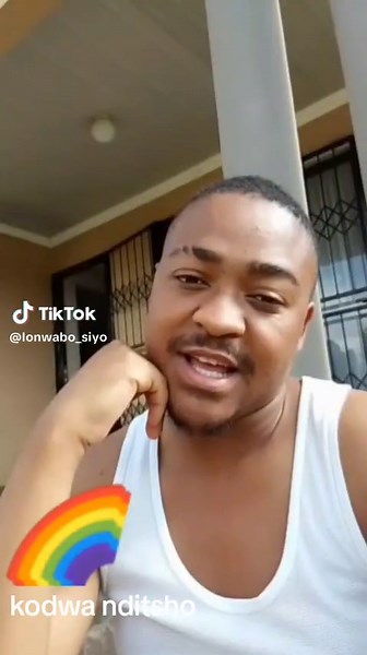 Casual Outdoor Relaxation Moments