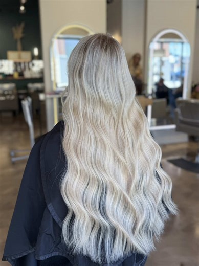 Transform Your Look with 22-Inch Hair Extensions