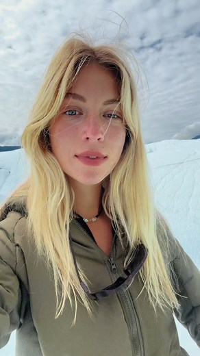 Staying cozy in Alaska’s “summer” with @EnlightenedEquipment ☔️🌬️⛄️ #femalesolotravel #granolagirl #alaska #truckcamper