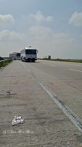 556K views · 23K reactions | Los Clásicos Nunca Mueren  ¿Qué modelo te gusta más? #busfansmx | Viny Stickers | Facebook